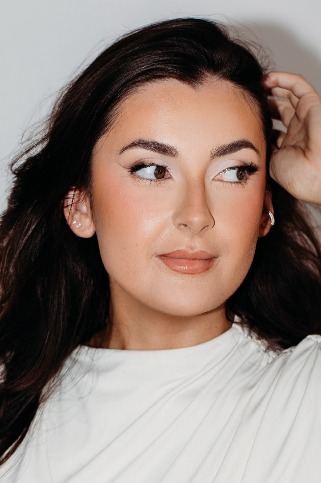 Soft, luminous bridal makeup